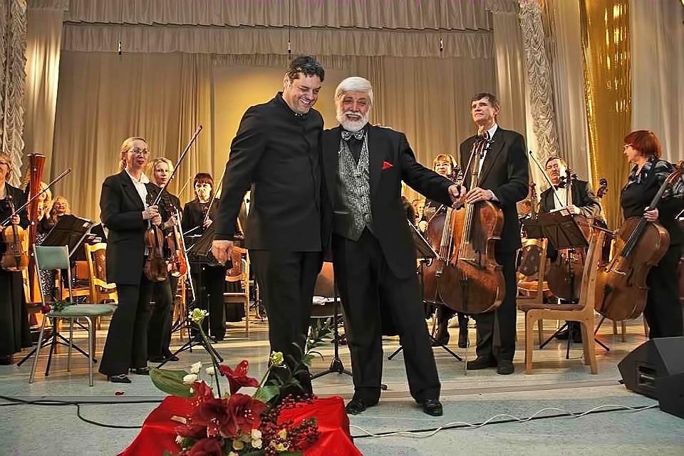 domingo pagliuca Maestro Ángelo Pagliuca y de su hijo el Profesor Domingo Pagliuca Bedetti