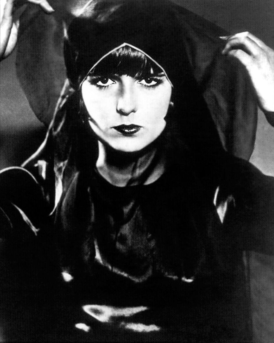 Ópera MUJER FATAL. Louise Brooks como Lulú en “La caja de Pandora” (1929)