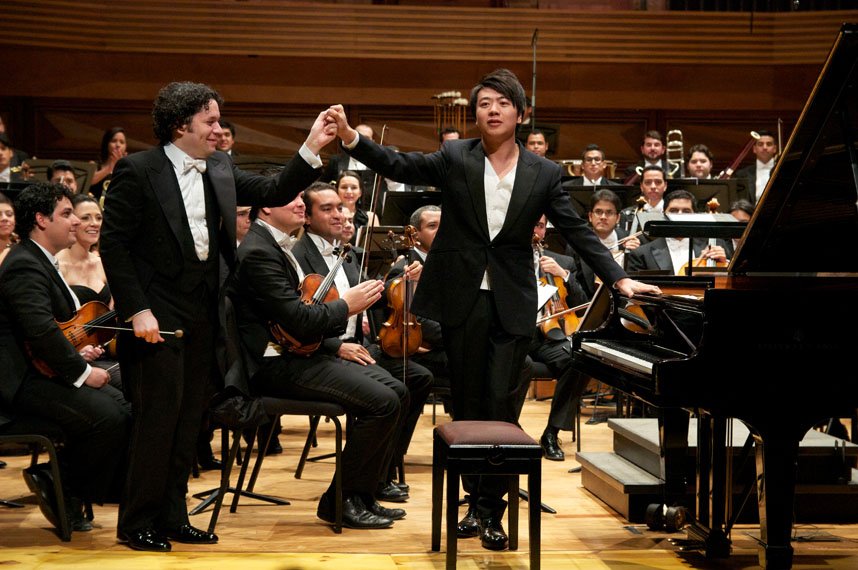 Gustavo Dudamel y Lang Lang en Caracas