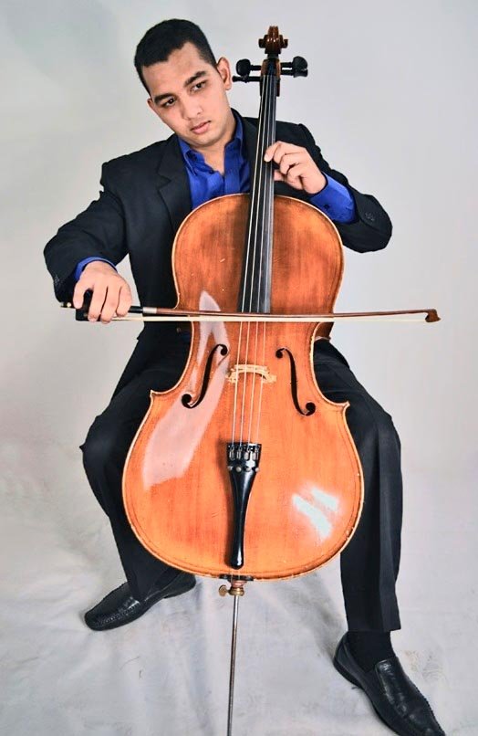 Rodolfo Barráez El violoncellista falconiano Salvador Maiolino, participará como solista invitado junto a la Orquesta Sinfónica Juvenil de Falcón.