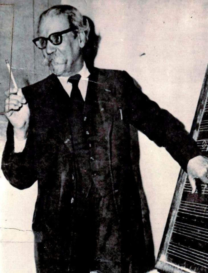 Vicente Emilio Sojo Clase de Armonía — con Vicente Emilio Sojo.