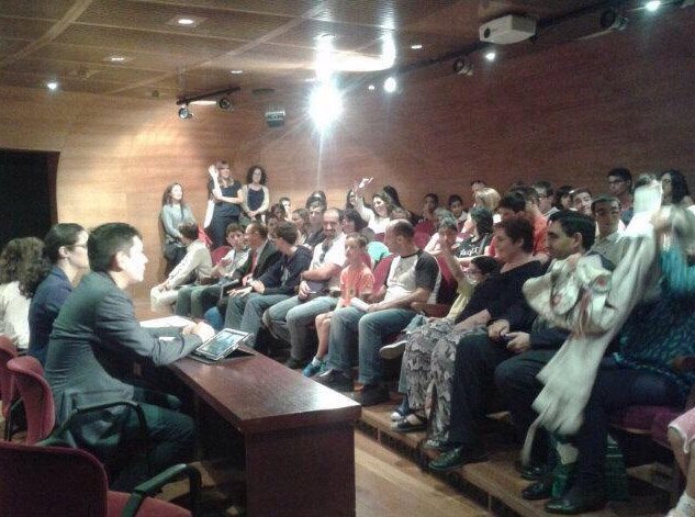 El Sistema #Unidos @ASPM_esp #Madrid y @elsistema para inicio del #ProgramaEE #AulaSocial @Teatro_Real #UNGA @FundaMusicalR @UN