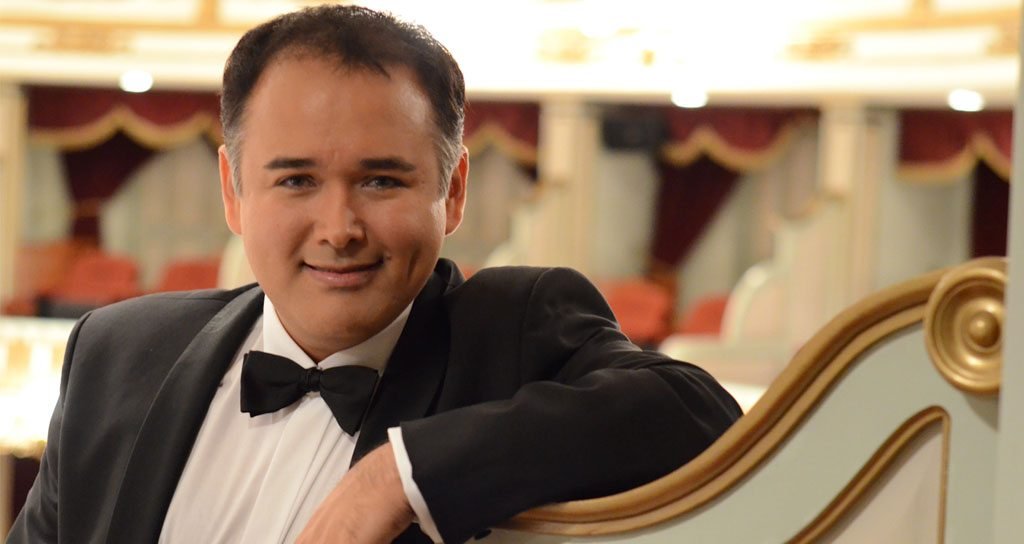 Javier Camarena