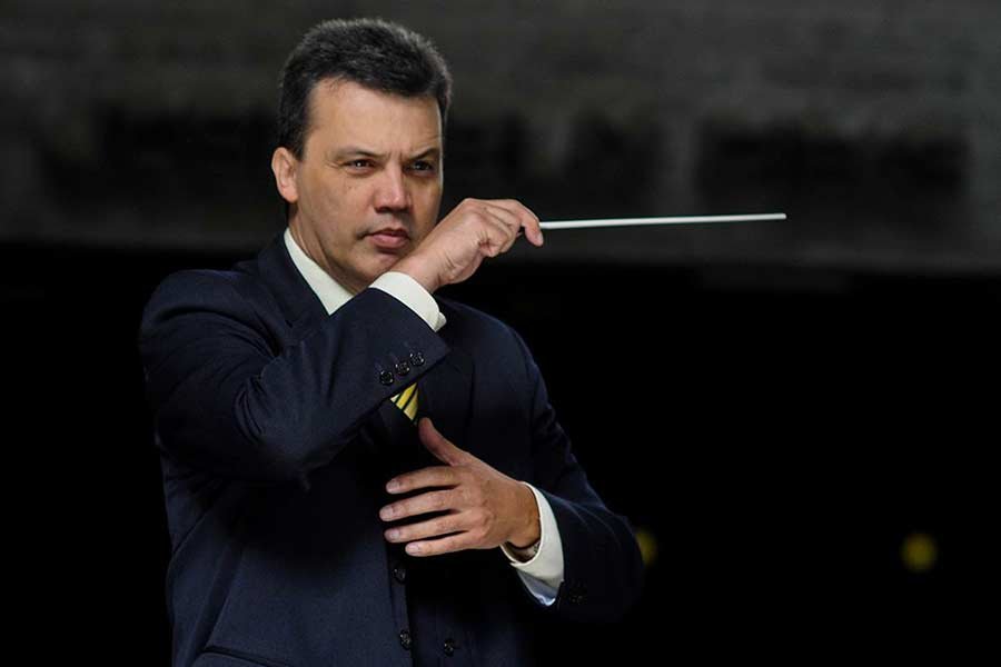 Luis Miguel González