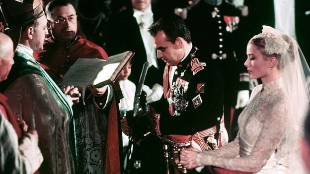 Nadia Boulanger El príncipe Rainiero y Grace Kelly le pidieron a Boulanger que se hiciera cargo de los arreglos musicales de su boda.